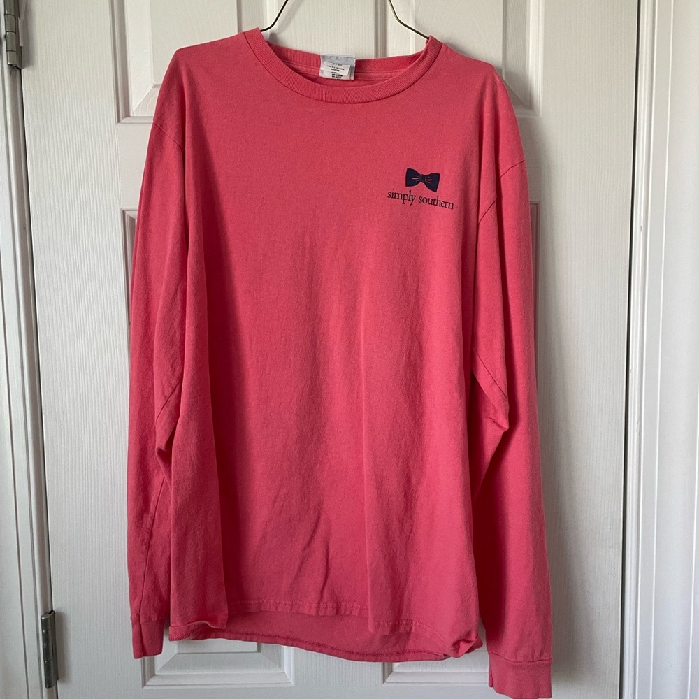 Medium, long sleeve, pink, simply southern t-shirt.
